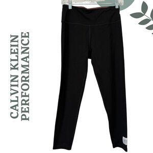 🛍️3/$40 Calvin Klein Performance Black Cropped Leggings | Size Medium